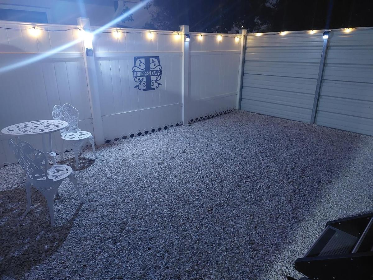 Ferienwohnung The Torres' Camper Experience! Tampa Exterior foto